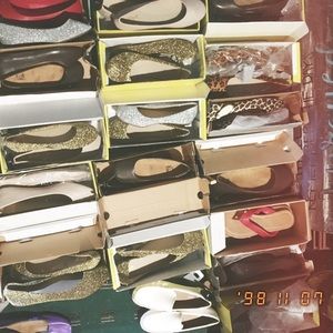 Women’s size 71/2 shoes brand new still inbox